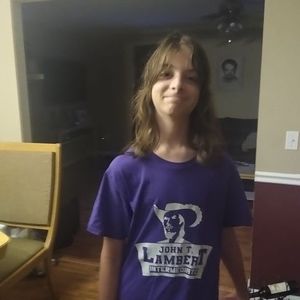 Meet your Posher, Leigh